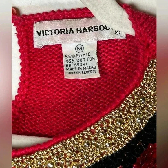 Vintage Victoria Harbour Holiday Sweater Red Gold Black Sequin Bead Size Medium - Picture 3 of 10